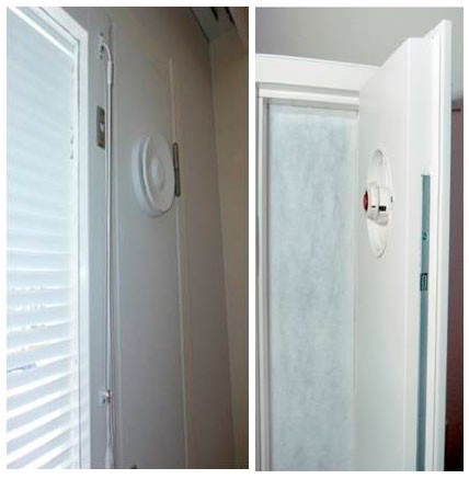 VTR valkoinen ikkunaluukussa